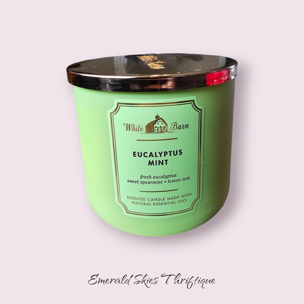 Bath and Body Works / White Barn Eucalyptus Mint 3 Wick Candle. Free Shipping